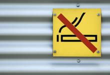 原告律師：公共場所無煙訴訟第一案將延期開庭