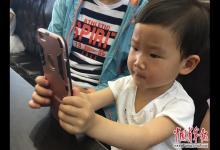 北大教授：到2020年中國將有一半人口近視