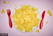 外媒：美國一名男子因食用玉米片中毒而死