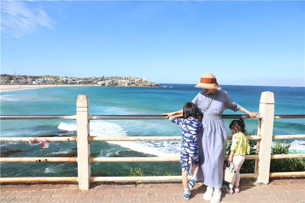 孫儷“養生”重游悉尼 靚麗活潑盡展春天氣息