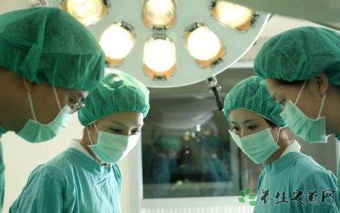 男子持斧當街砍人 精神病患者有什么表現