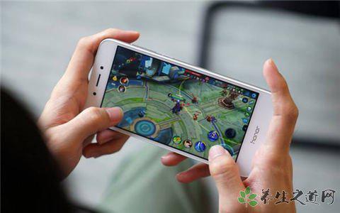 家長進游戲群控訴 小孩沉迷網絡游戲怎么辦