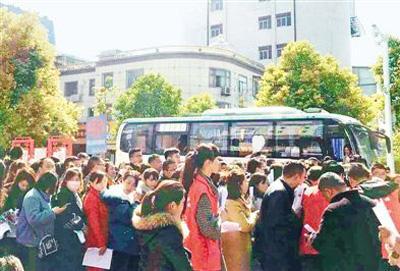 全力救治傷員嚴(yán)防次生災(zāi)害