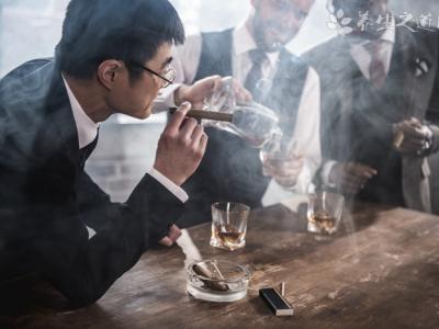 電子煙或能誘發(fā)癲癇 吸煙的危害有哪些