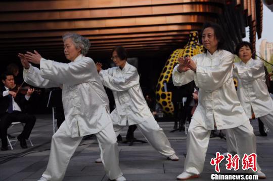 世界帕金森日：當太極遇上交響樂 共譜交響愛之歌