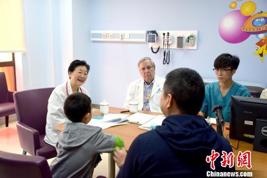 語言發育遲緩≠自閉癥 專家：干預治療為先