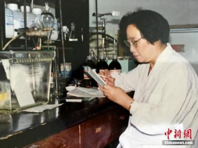 青蒿素等傳統中醫藥科研論著有望首次納入《牛津醫學教科書（第六版）》