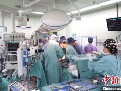 心臟停擺6天 “爆心”女孩上海成功換心