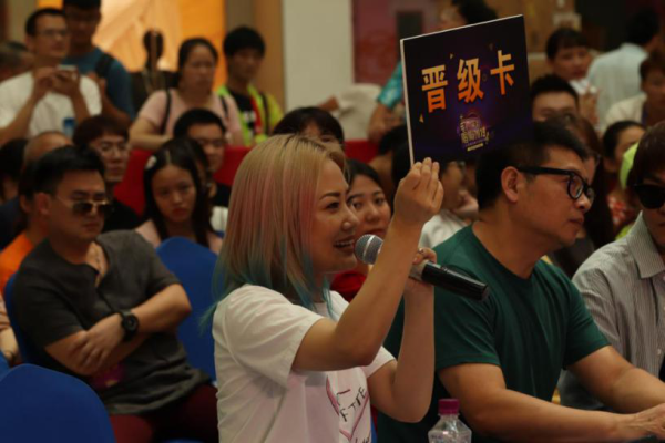 歐萊美“唱響2019”歌唱大賽第一場(chǎng)海選在萬(wàn)達(dá)廣場(chǎng)拉開帷幕