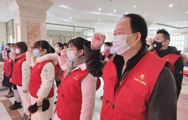 “抗擊疫情 志愿同行”唐山寶島婦兒醫(yī)院志愿服務(wù)隊整裝出發(fā)！