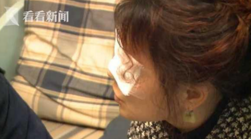 曝光:重慶原辰整形醫(yī)院把人眼睛整失明了 賠償問題分歧大-易網(wǎng)<a href=http://m.henggaotouzi.com/ target=_blank class=infotextkey>健康養(yǎng)生</a>網(wǎng) 曝光:重慶原辰整形醫(yī)院把人眼睛整失明了 賠償問題分歧大