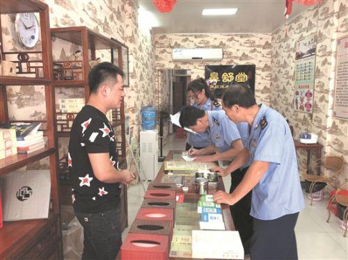 洪瀨一家鼻舒堂涉嫌虛假宣傳被立案調(diào)查 泉州市區(qū)多家類似店鋪均無資質(zhì)