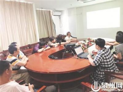 泉州：起底黑護工！持證護理員一天要價200元 只是看你一眼