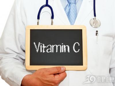 維生素C可預防新冠病毒？濫用維C，危害可不少