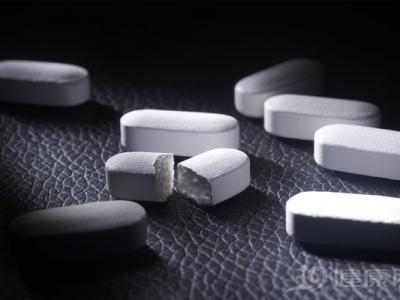 一喝就聽話？隱藏在迷奸藥背后的原兇，女性都應該知道！