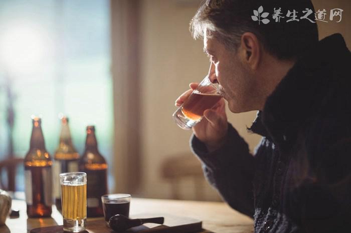 大連新增6例本土確診病例 喝高度白酒可以預(yù)防新冠嗎