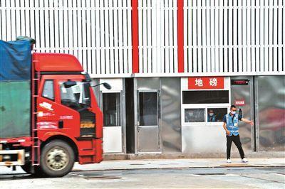 明起新發(fā)地市場分期付款復(fù)市已不零售