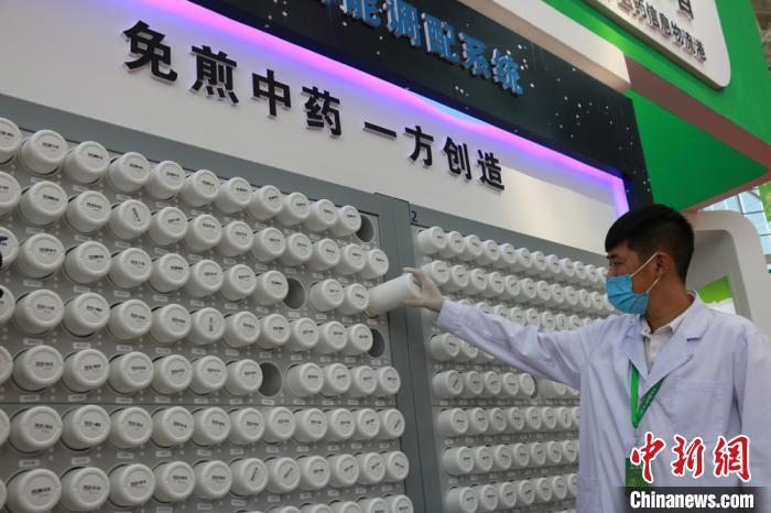 甘肅挖掘傳統(tǒng)醫(yī)學(xué)特色優(yōu)勢(shì)：講中醫(yī)故事 傳國(guó)之文化