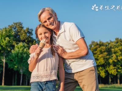 新疆省全方位恢復過來生產(chǎn)生活秩序 備孕能夠 打新冠疫苗嗎