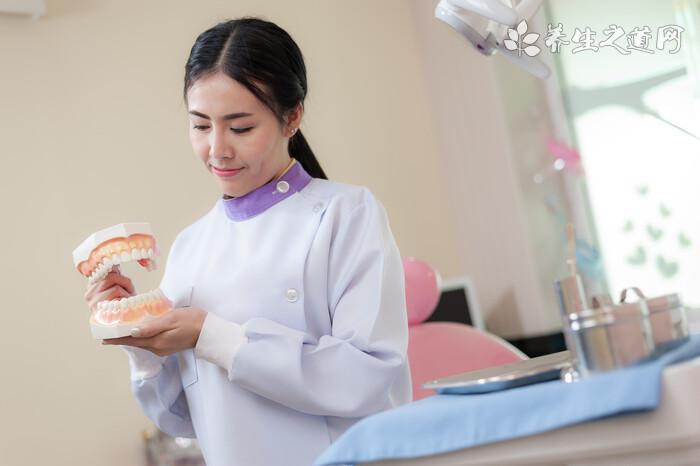 美國(guó)單日新增確診病例逾3.9萬(wàn)例 普通人還有多久能接種新冠疫苗