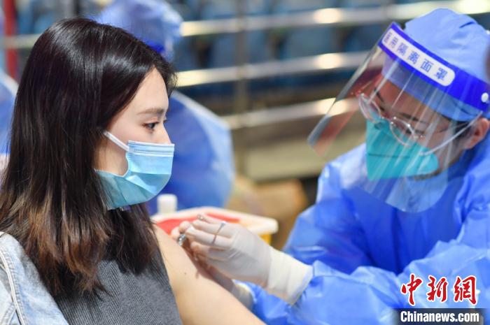 北京累計(jì)超851萬人接種新冠疫苗 其中各高校師生52萬人