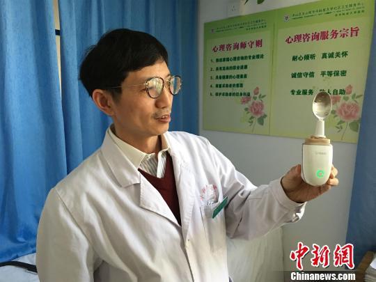 中國帕金森病患者超300萬 不是“手抖”那么簡單！