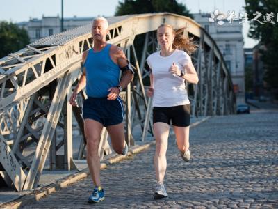 骨科醫生跑全馬一路治療4人 如何避免跑步受傷