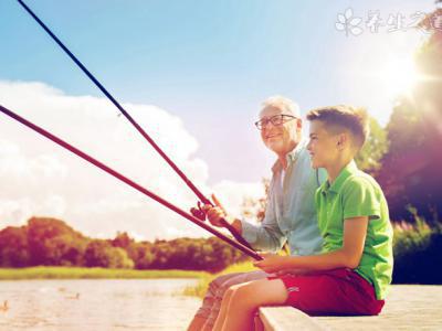 男子被蜱蟲咬后染病毒進ICU 被蜱蟲叮咬后怎么處理