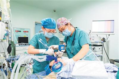 推動(dòng)公立醫(yī)院高質(zhì)量發(fā)展（大健康觀察）