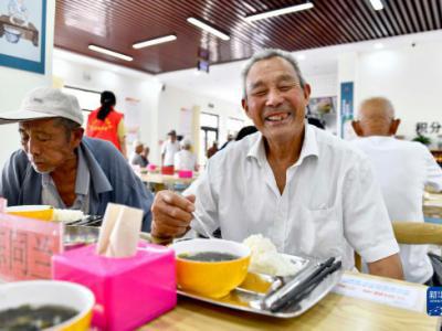 山東嵐山：養老服務中心全覆蓋讓老人吃上“免費午餐”