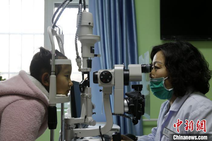 世界愛眼日：拿什么拯救我們的“小眼鏡”？