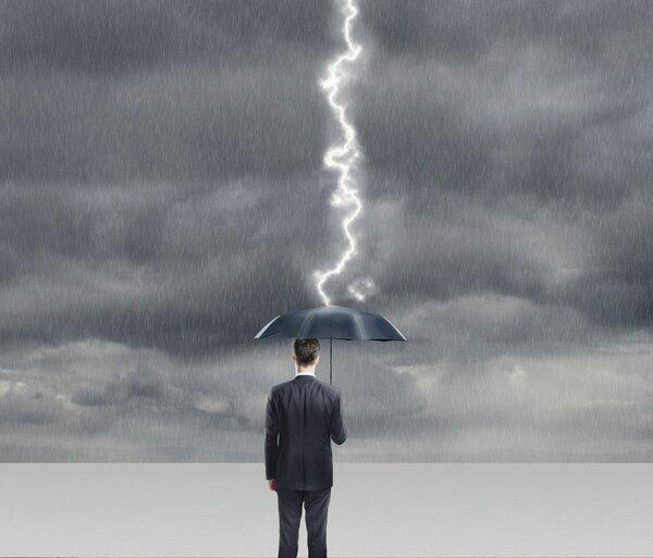 打雷是渣男在發(fā)誓?研究發(fā)現(xiàn):生而為男,確實(shí)更容易被雷劈-易網(wǎng)健康養(yǎng)生網(wǎng) 打雷是渣男在發(fā)誓?研究發(fā)現(xiàn):生而為男,確實(shí)更容易被雷劈