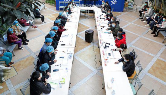 多省份在一個潛伏期左右控制住疫情本輪疫情防控積累了哪些經驗？