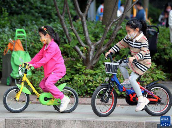 扎扎實實朝著防控目標邁進——寫在上海實現社會面清零之際