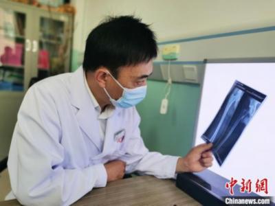 青海澤曲草原見聞：從“回族曼巴小馬”到中國“最美醫生”