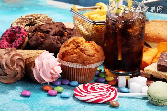 糖尿病可以喝無糖可樂嗎?-易網(wǎng)健康<a href=http://m.henggaotouzi.com/jkys/ target=_blank class=infotextkey>養(yǎng)生</a>網(wǎng) 糖尿病可以喝無糖可樂嗎?