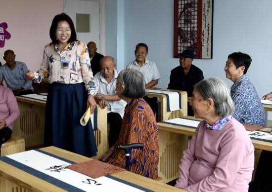 全力守護(hù)2.67億多老年人健康養(yǎng)老——2021年度國家老齡事業(yè)發(fā)展公報透視