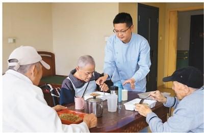 養老院來了年輕人