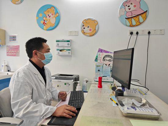 兒科“應開盡開”——直擊多地醫院切實保障兒童呼吸道疾病診療需求