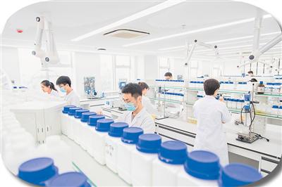 國貨美妝“出海” 扮靚“顏值經(jīng)濟(jì)”