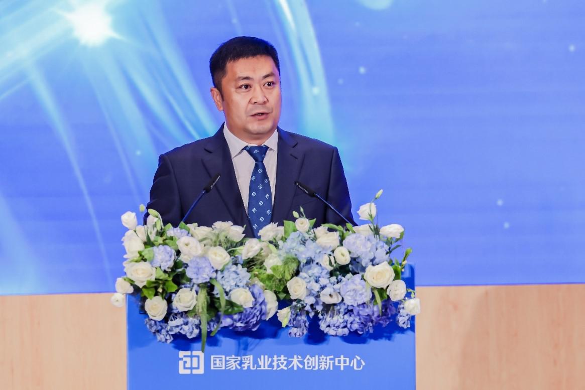 乳業創新高地閃耀青城 伊利健康谷加速科技落地-易網健康<a href=http://m.henggaotouzi.com/jkys/ target=_blank class=infotextkey>養生</a>網 乳業創新高地閃耀青城 伊利健康谷加速科技落地