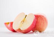 睡前吃一個(gè)60歲血管都通暢！醫(yī)生最“恨”的水果，你知道嗎？