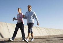 手腳冰涼怎么辦？這樣調理能改善