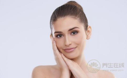 腮幫子大怎么瘦臉3個(gè)簡(jiǎn)單動(dòng)作幫你快速瘦臉