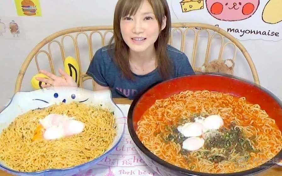 女孩直播吃肉，腸胃嚴重受傷！暴飲暴食當心這幾種病