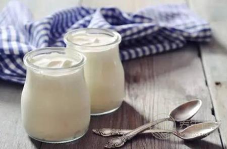 喝酸奶八個致命誤區 喝酸奶多多益善