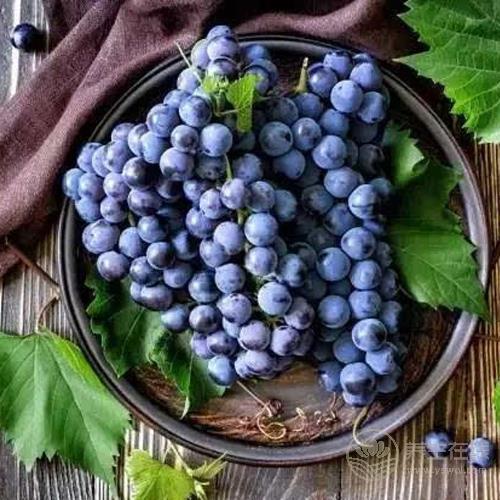 熬夜傷身體，這些水果能緩解疲勞，平時要多吃