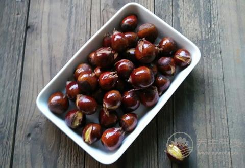 飯后千萬別大量食用板栗 當心吃出大肚腩