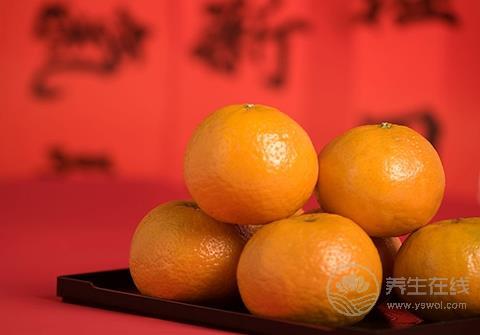 橘子好吃千萬別貪嘴 當心橘子吃多了得尿結石