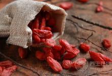 晚上睡前吃五粒枸杞有什么好處？